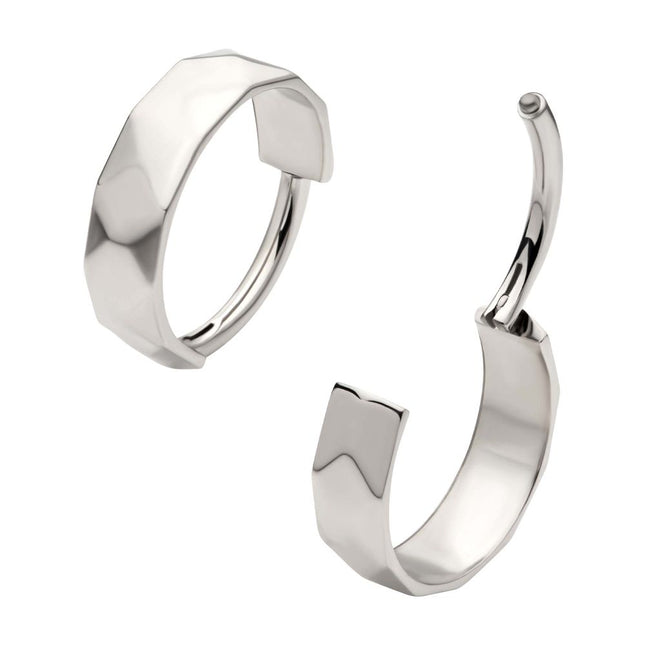 Invictus Titanium Diamond Cut Pattern Side Facing Hinged Segment Clicker