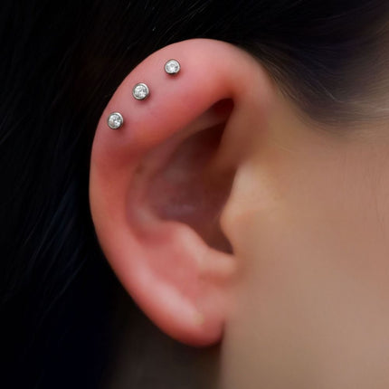 Invictus Titanium Threadless 3mm Bezel  Gem Back Duality Labret (Base Only)